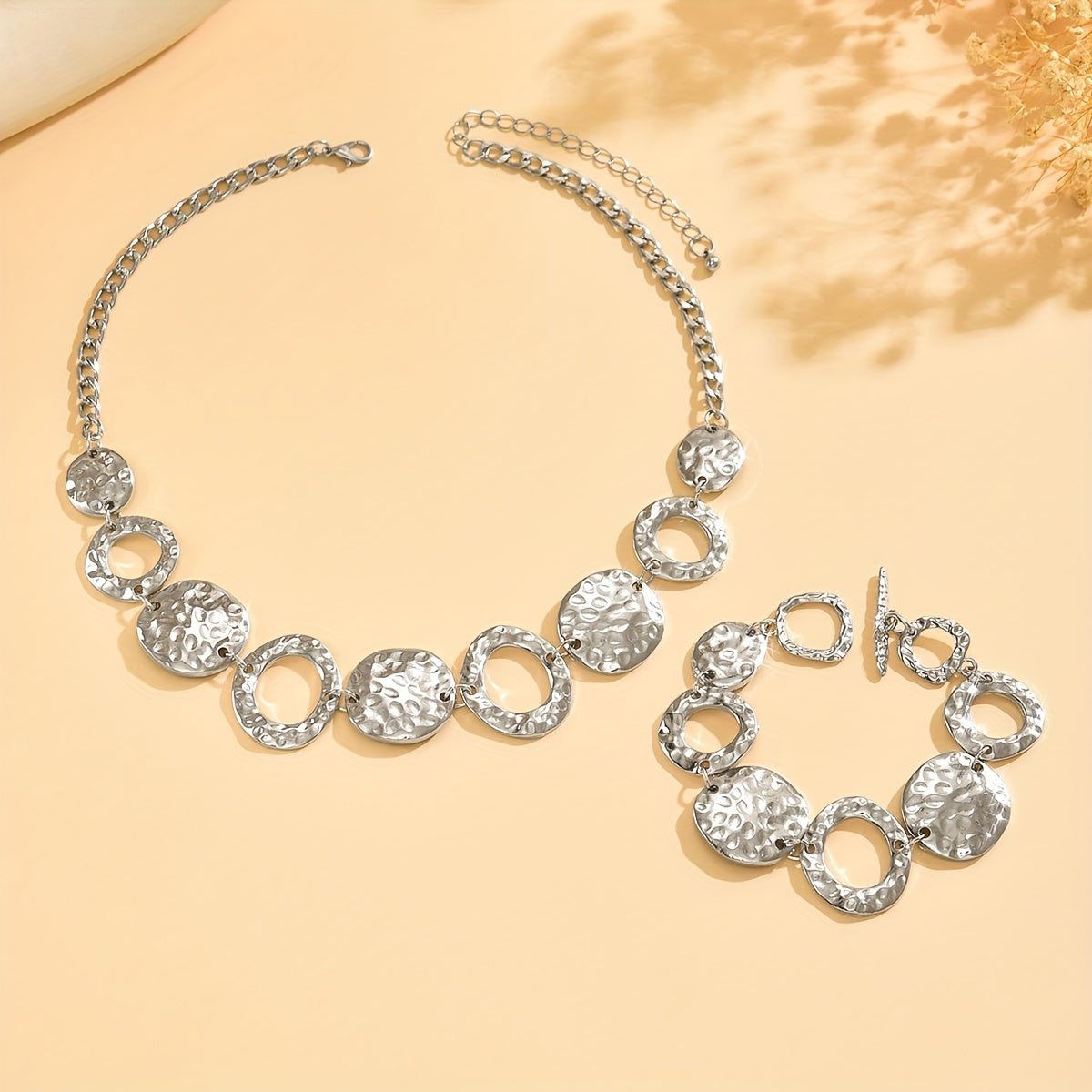 Conjunto de 1 com 2 peças de Colar e Pulseira Redondo Geométrico de Moda Boêmia Vintage, um Conjunto de Joias Único, de Nicho, de Luxo Leve, Versátil, Elegante e Sofisticado. Um Presente para o Dia dos Namorados, Dia das Mães, Dia da Mulher, Temporada de Casamentos e Ação de Graças. Adequado para
