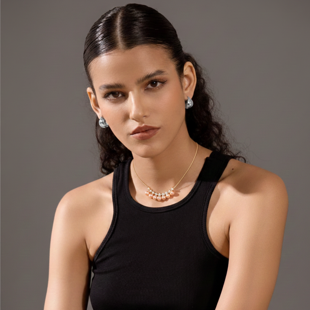 Lustre Pearl Pendant Necklace