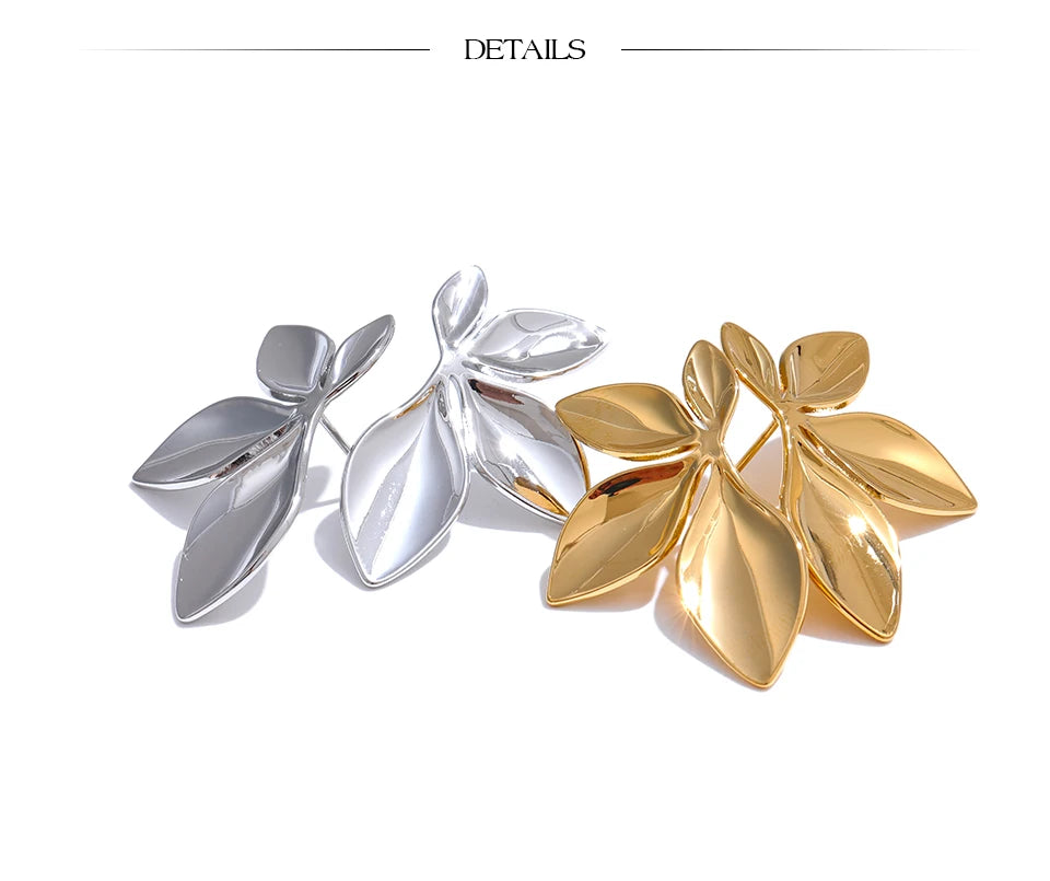 Fleur Éternelle Leaf Studs