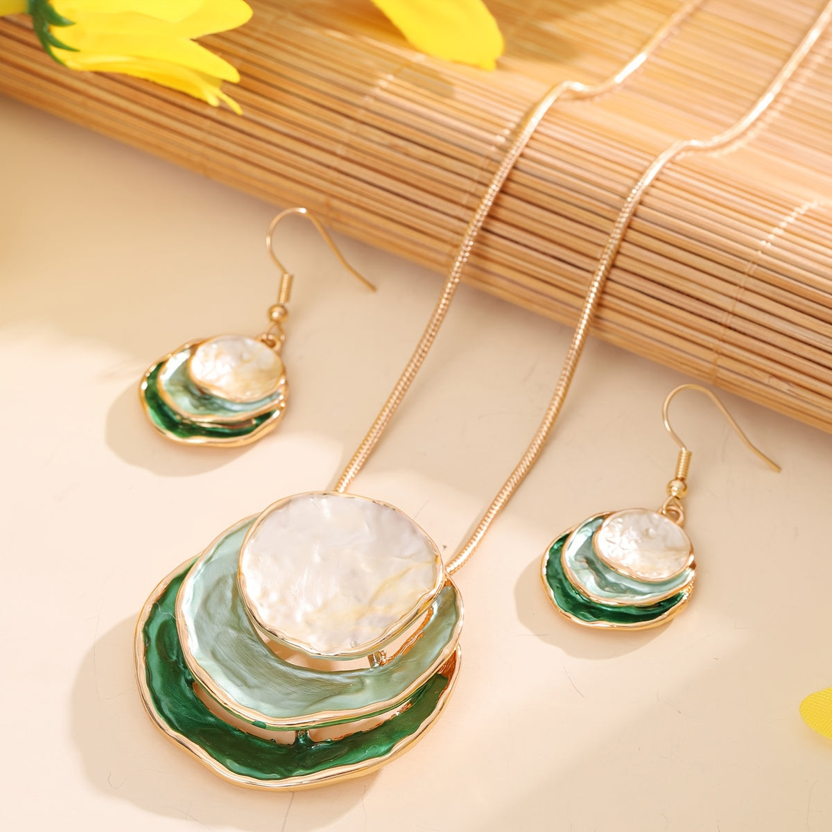 CRING COCO Conjunto de Joias Boémias de 3 Camadas Redondas em Liga de Zinco Esmaltada - Presente Elegante para Mulheres para o Dia dos Namorados, Festas e Feriados, Inclui Colar e Brincos, Joias de Festa|Estilo Boémio|Joias em Liga de Zinco