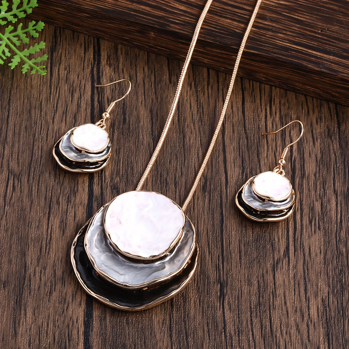 CRING COCO Conjunto de Joias Boémias de 3 Camadas Redondas em Liga de Zinco Esmaltada - Presente Elegante para Mulheres para o Dia dos Namorados, Festas e Feriados, Inclui Colar e Brincos, Joias de Festa|Estilo Boémio|Joias em Liga de Zinco
